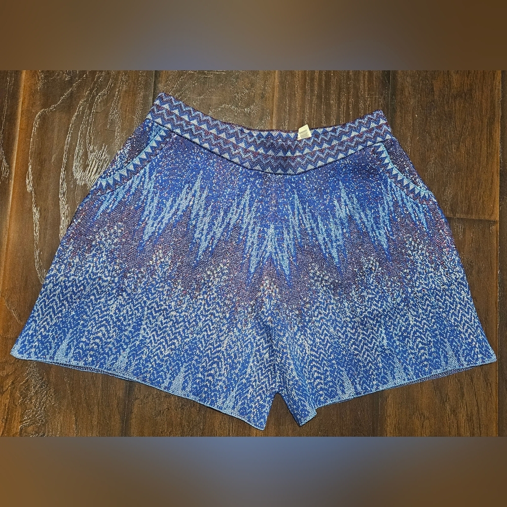 Stylish High Waist Blue Patterned Women's Shorts - Picture 2 of 6